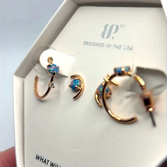 Bomb Party Earrings - Picture 3 of 4